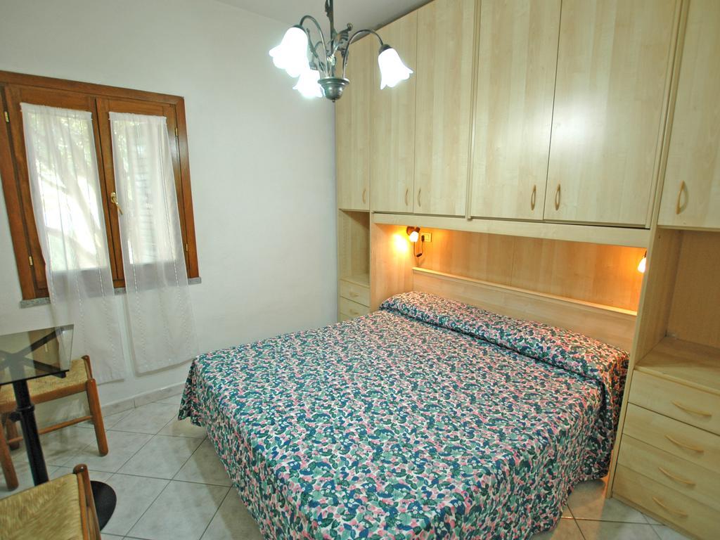 Apartmán Casa Del Mandorlo Marina di Campo Pokoj fotografie
