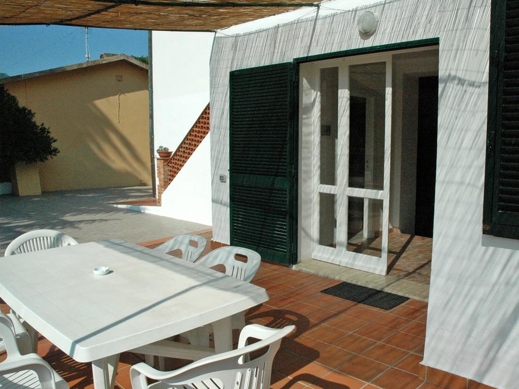 Apartmán Casa Del Mandorlo Marina di Campo Pokoj fotografie